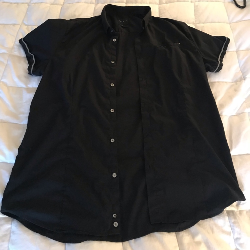 Sisley short sleeve button down